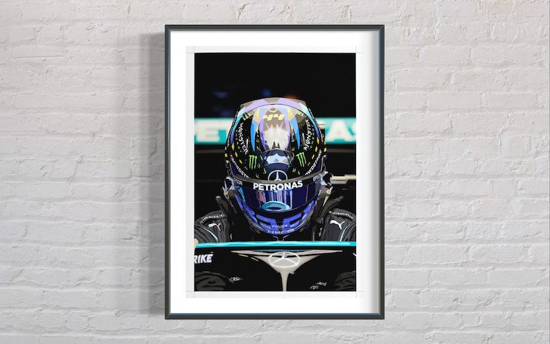 Lewis Hamilton Silverstone Helmet Artwork | F1 Gift