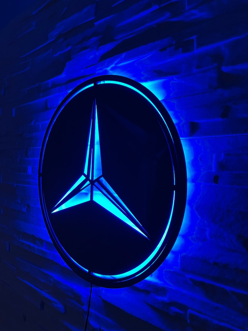 Mercedes Logo LED: Illuminate Your Automotive Passion_driver_apparel_drivi.store